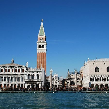 Canal Tron Venedig Exteriör bild