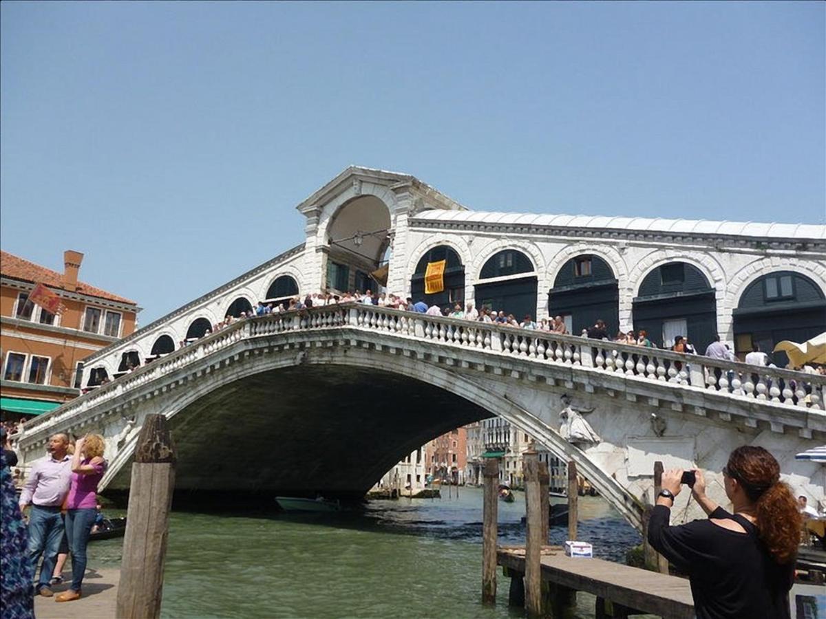 Canal Tron Venedig Exteriör bild